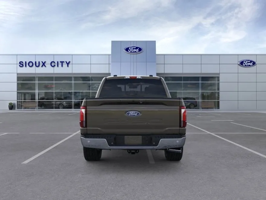 2025 Ford F-150 Lariat photo 1