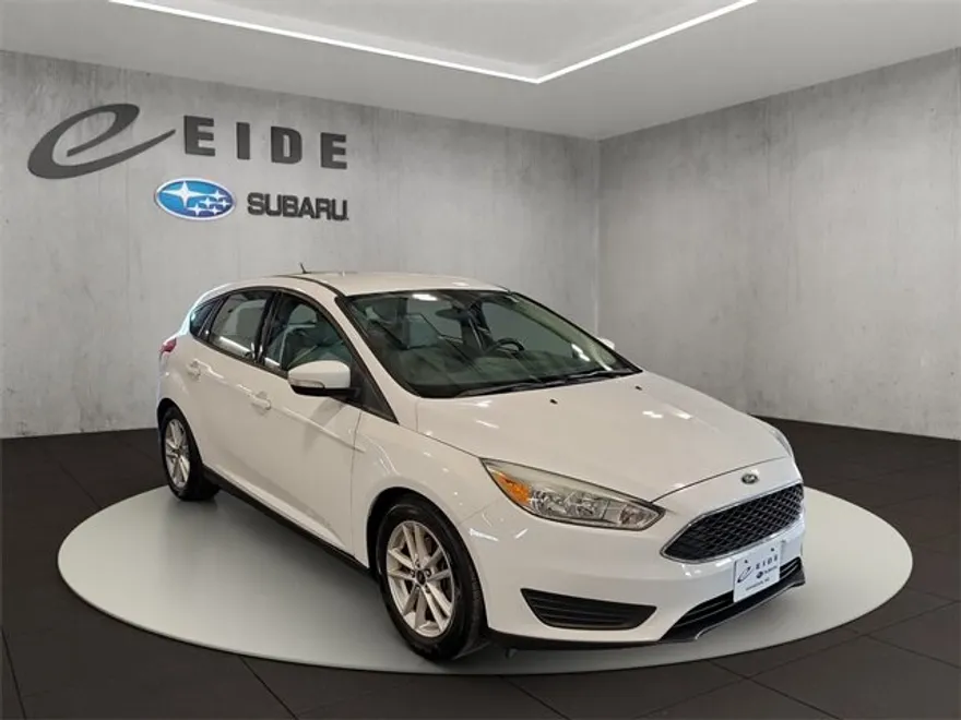 2015 Ford Focus SE photo 1