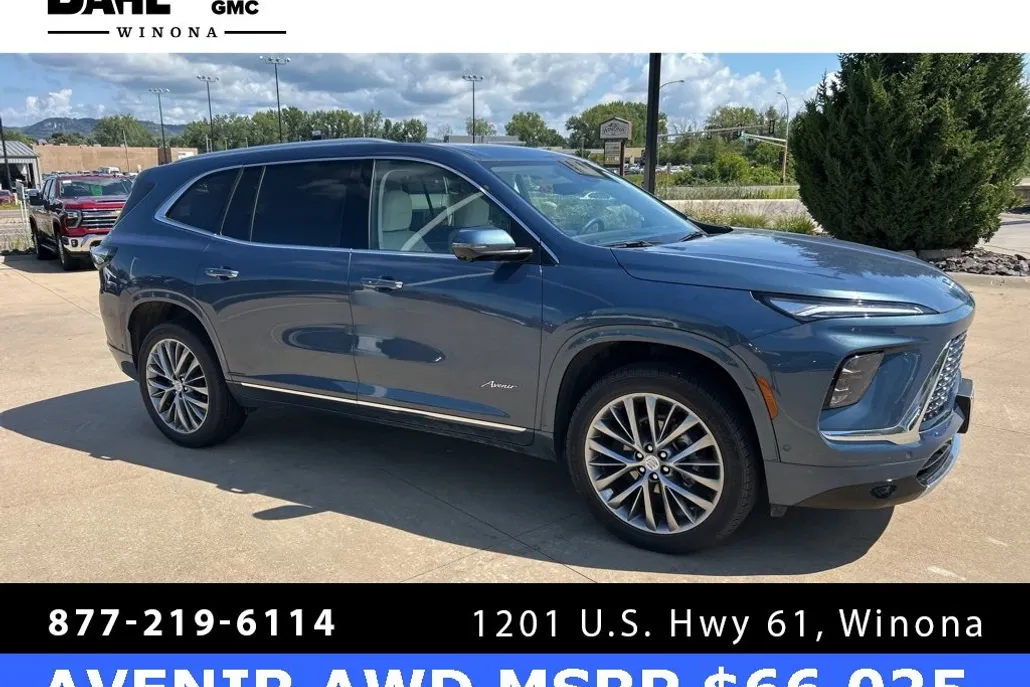 2025 Buick Enclave Avenir photo 1