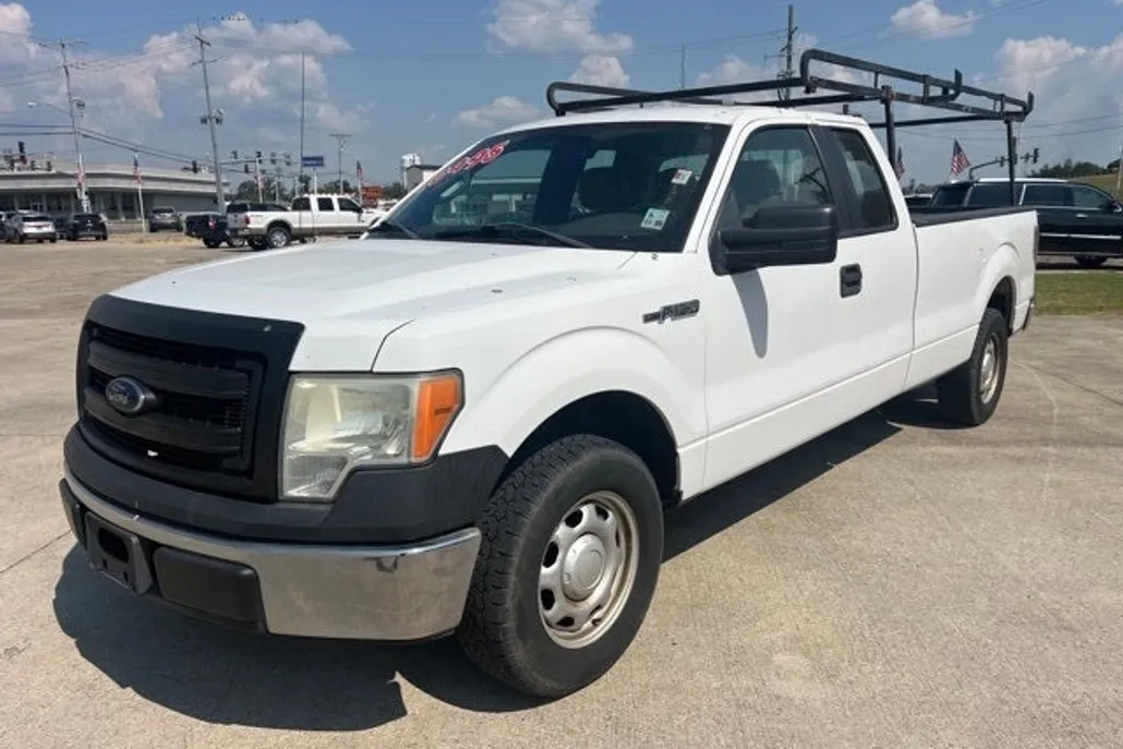2013 Ford F-150 XL photo 1