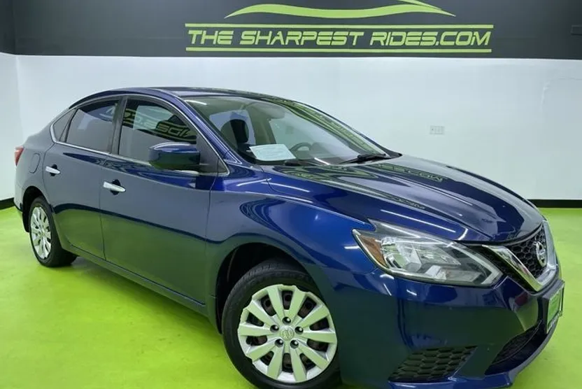 2017 Ford Focus SEL photo 1