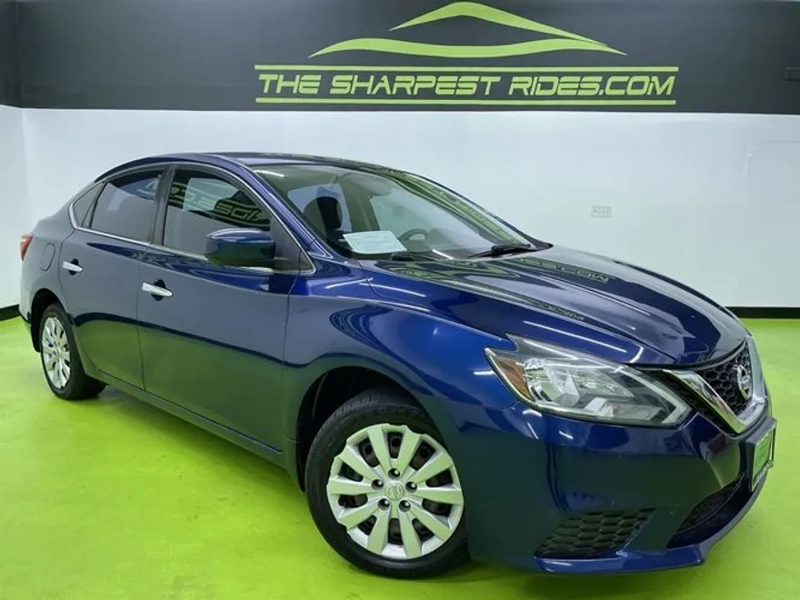 2017 Ford Focus SEL photo 1