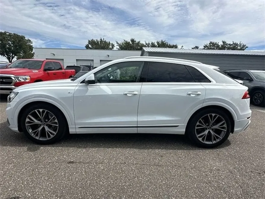 2021 Audi Q8 line Prestige photo 1