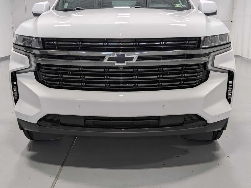 2022 Chevrolet Tahoe RST photo 1