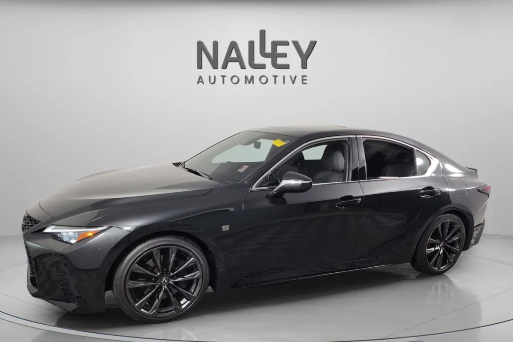 2024 Lexus IS 300 photo 1