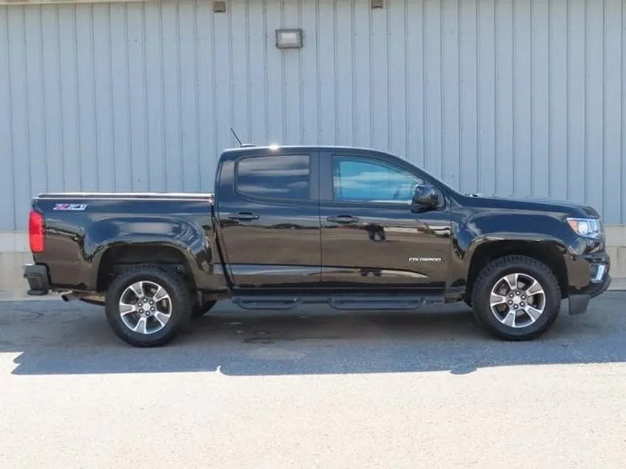 2015 Chevrolet Colorado Z71 photo 1