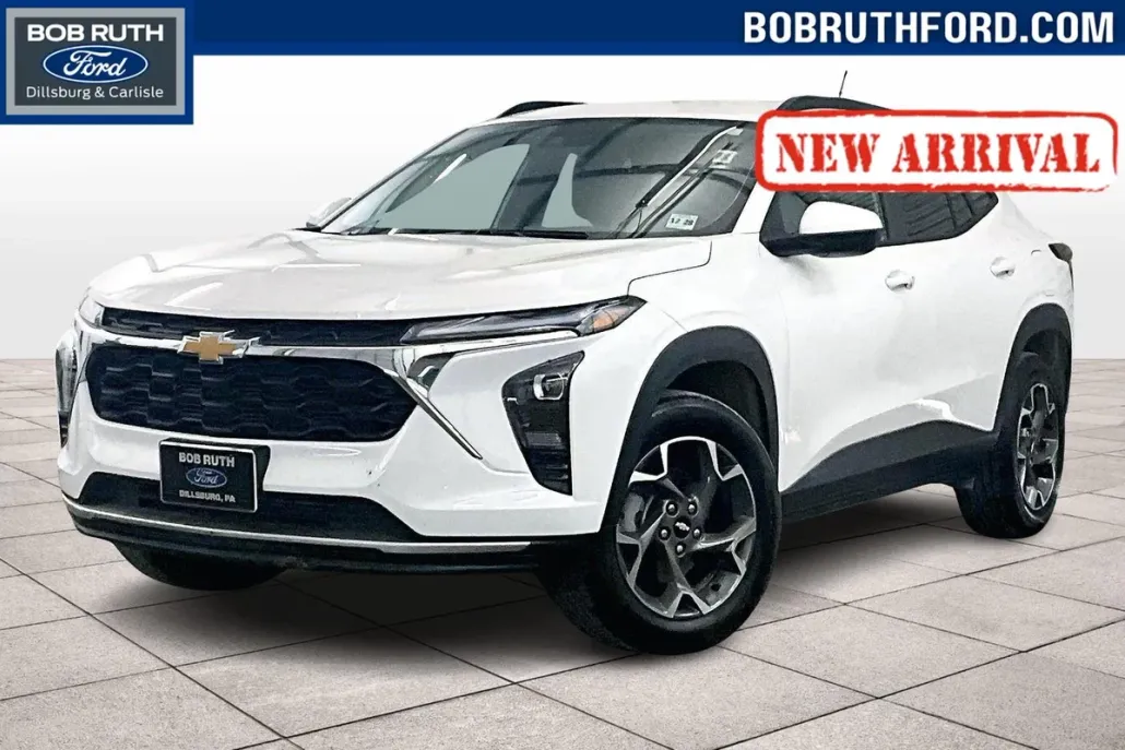 2024 Chevrolet Trax LT photo 1