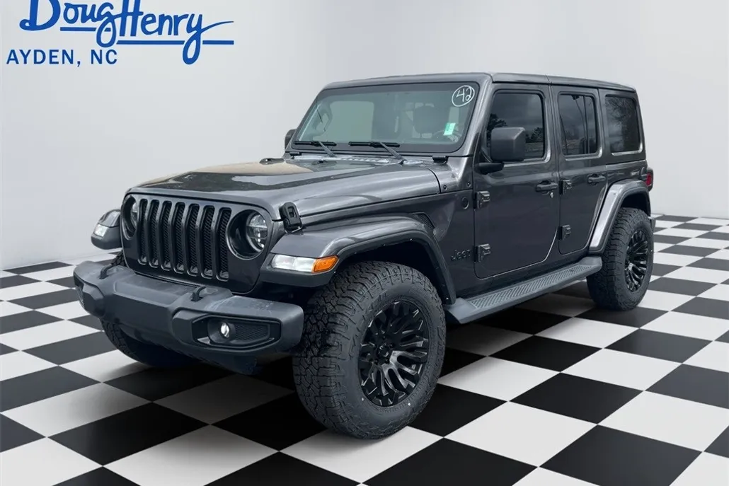 2020 Jeep Wrangler Unlimited Sahara photo 1