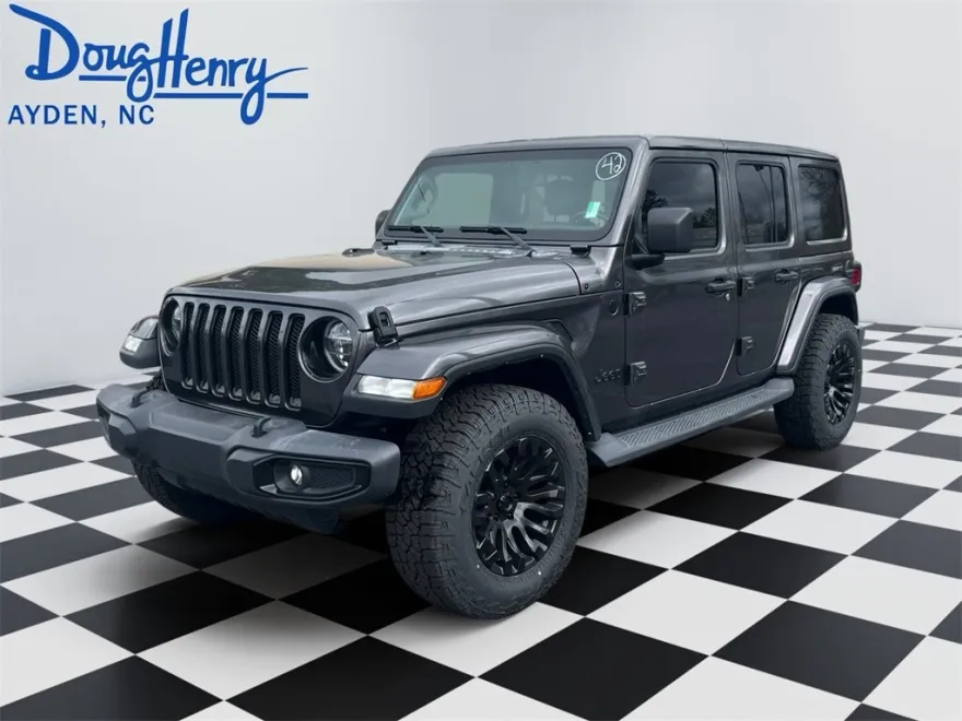 2020 Jeep Wrangler Unlimited Sahara photo 1