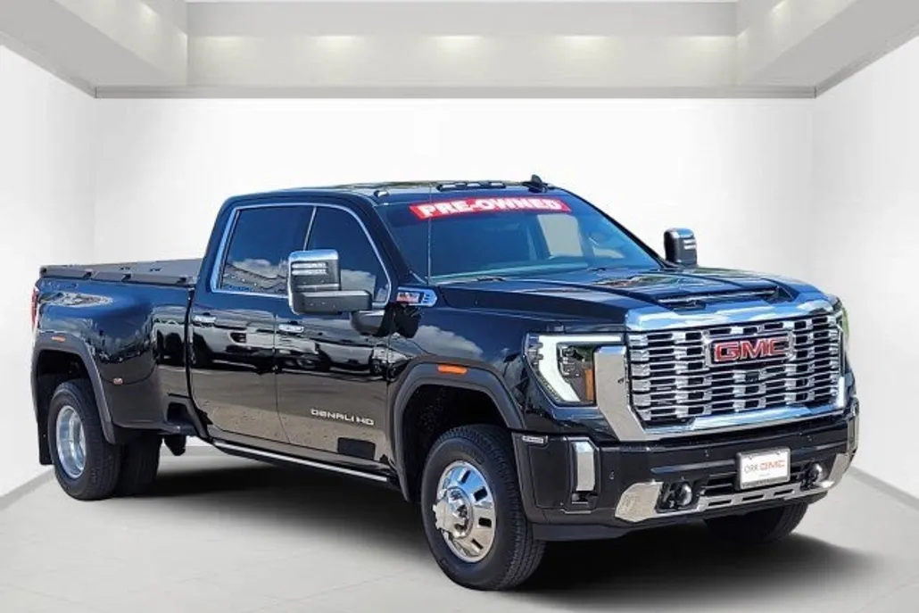 2024 Gmc Sierra 3500 HD Denali photo 1