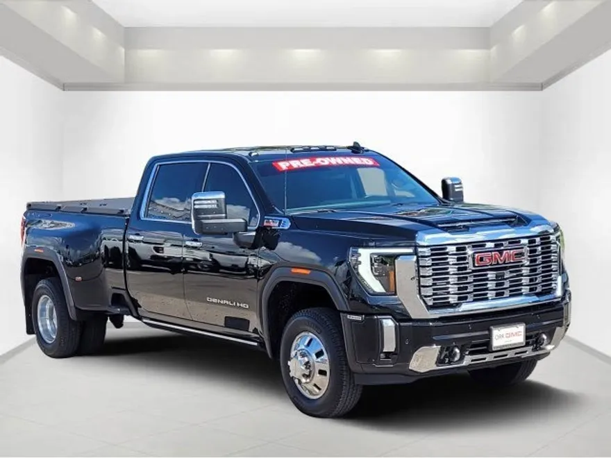 2024 Gmc Sierra 3500 HD Denali photo 1