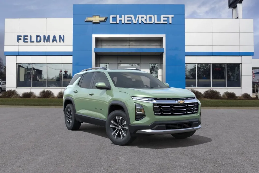 2026 Chevrolet Equinox LT photo 1
