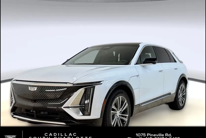 2026 Cadillac Lyriq Luxury photo 1