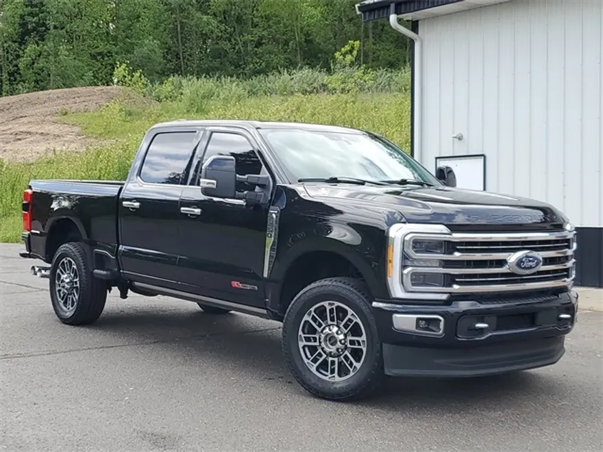 2023 Ford F-250 Limited photo 1