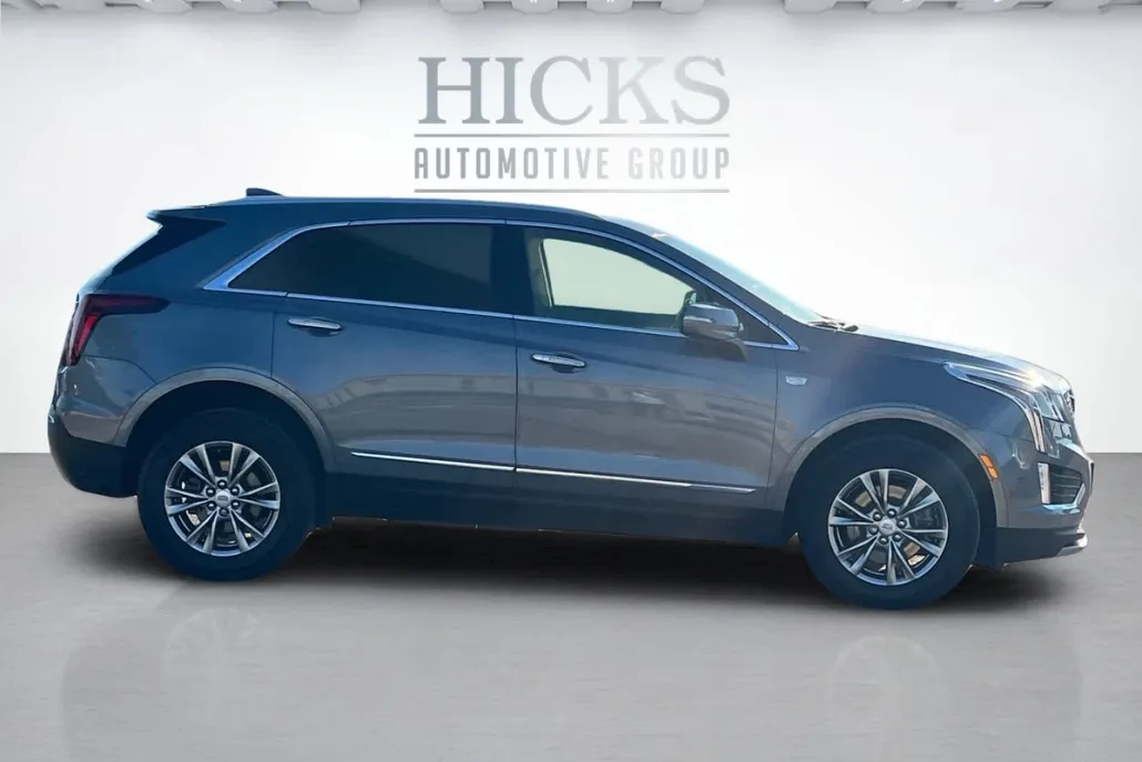 2022 Cadillac XT5 Premium Luxury photo 1