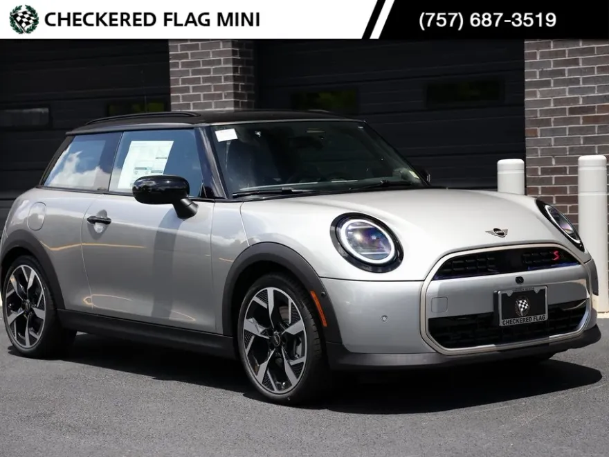 2025 Mini Cooper S Iconic photo 1