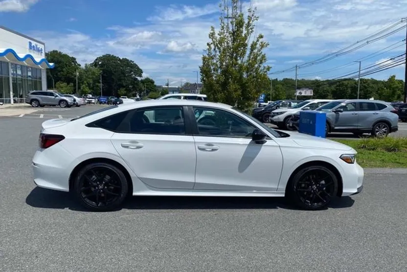 2026 Honda Civic Hybrid photo 1