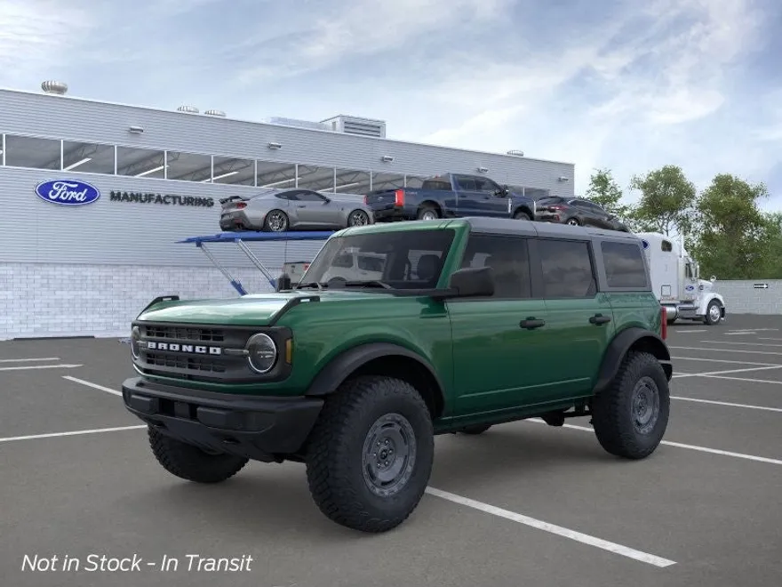 2025 Ford Bronco Base photo 1