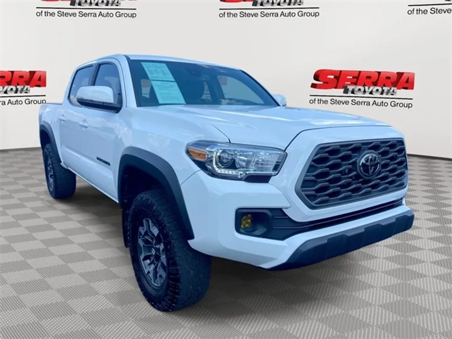 2023 Toyota Tacoma SR5 photo 1
