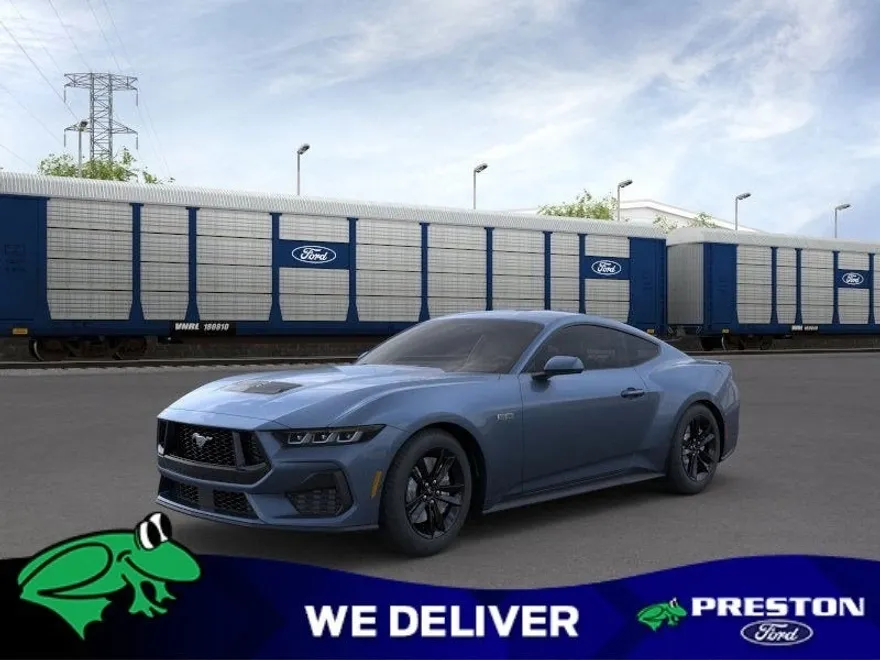 2025 Ford Mustang GT photo 1
