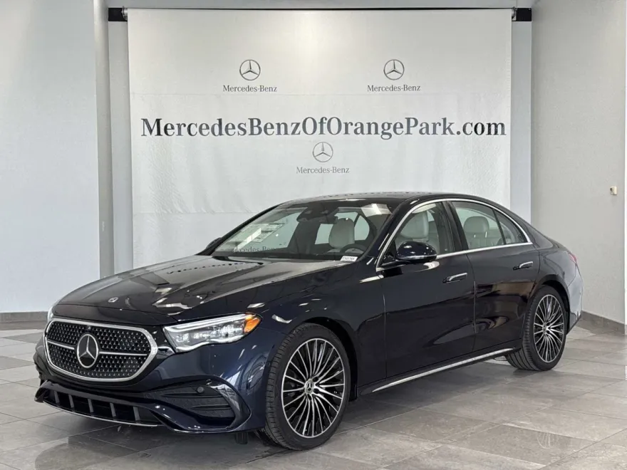 2026 Mercedes Benz E 4MATIC Sedan photo 1