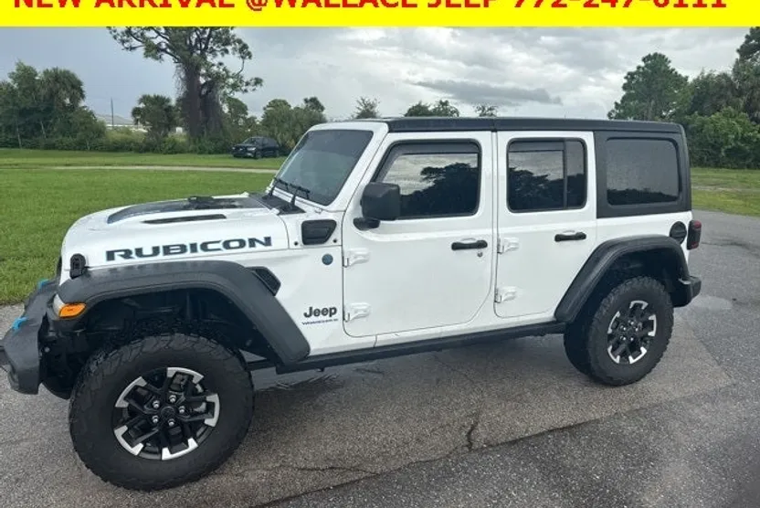 2024 Jeep Wrangler Rubicon 4xe photo 1