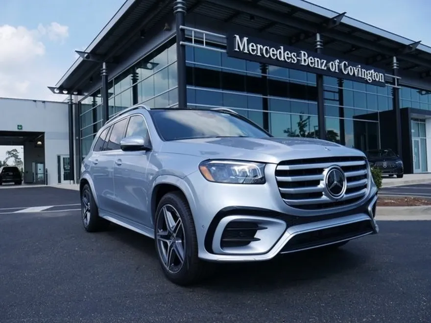 2025 Mercedes Benz GLS 450 4MATIC photo 1