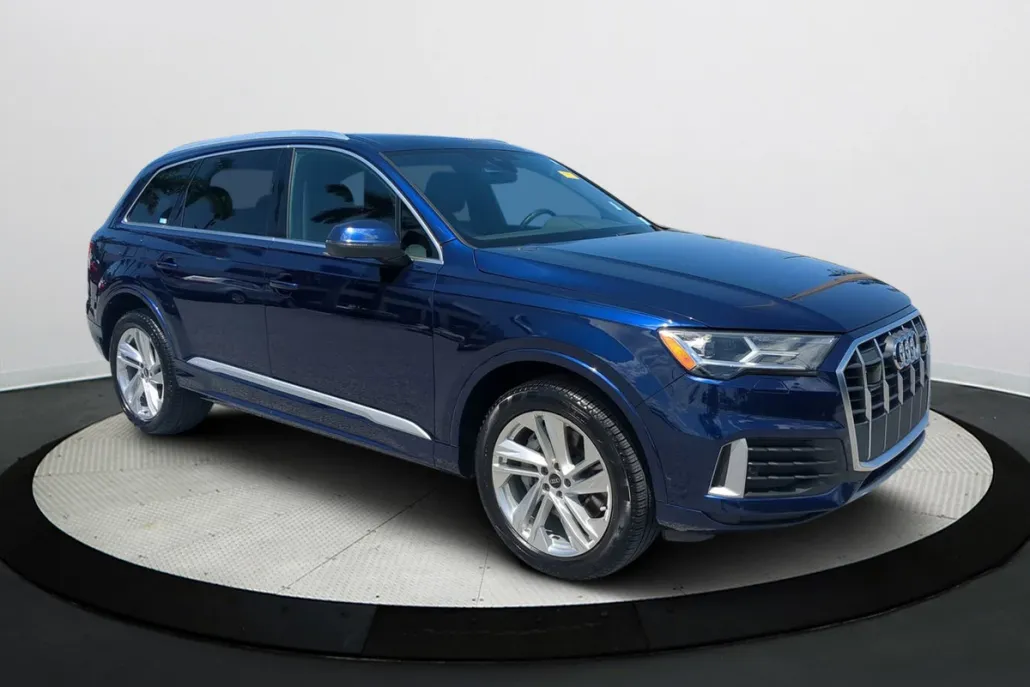 2021 Audi Q7 45 Premium Plus photo 1