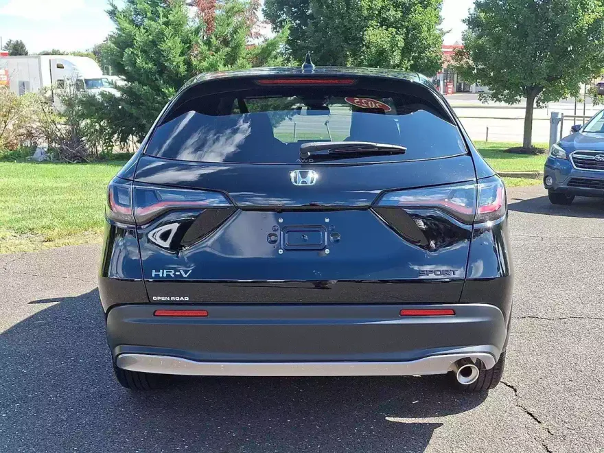2025 Honda HR-V Sport photo 1