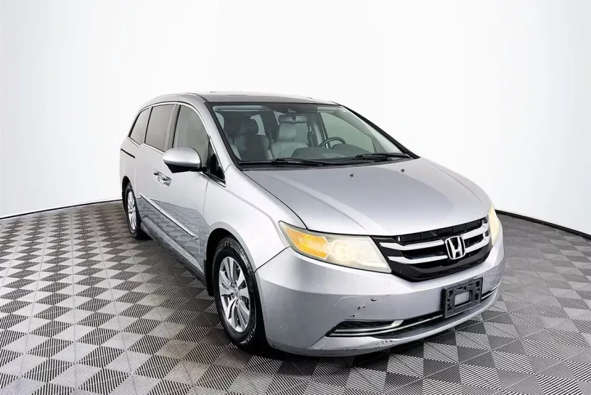 2016 Honda Odyssey EX-L photo 1