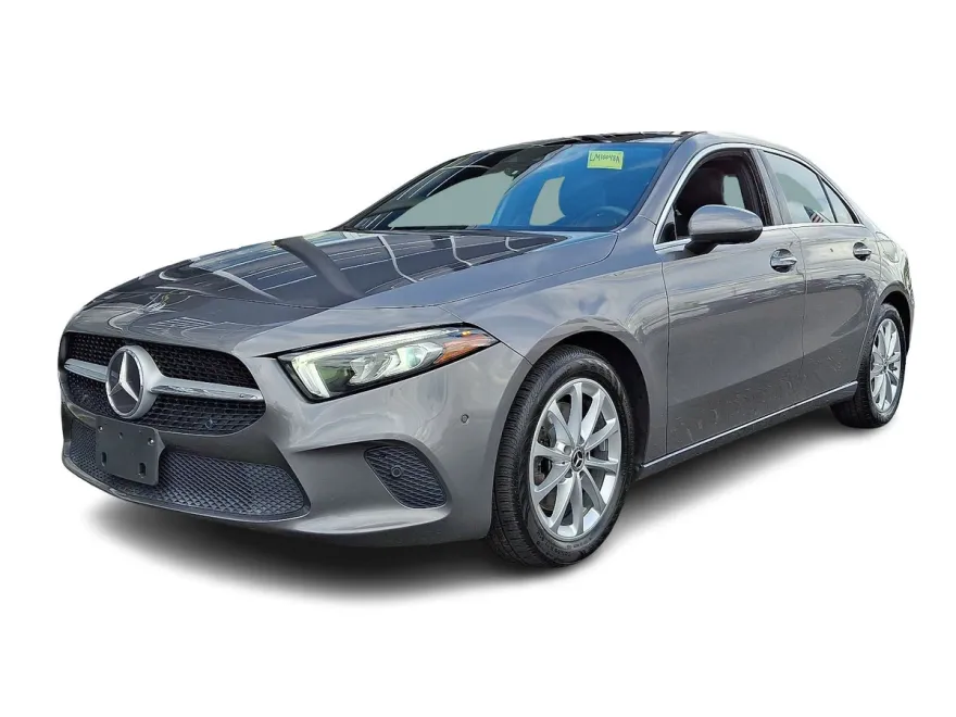 2020 Mercedes Benz A 220 4MATIC photo 1