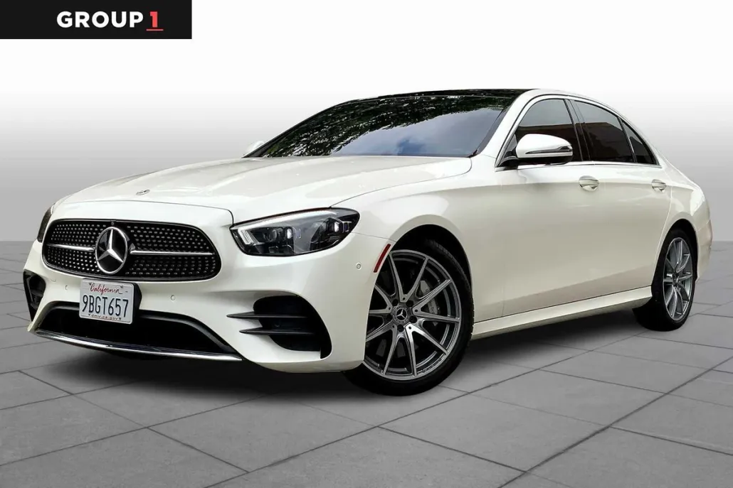 2022 Mercedes Benz E 350 photo 1
