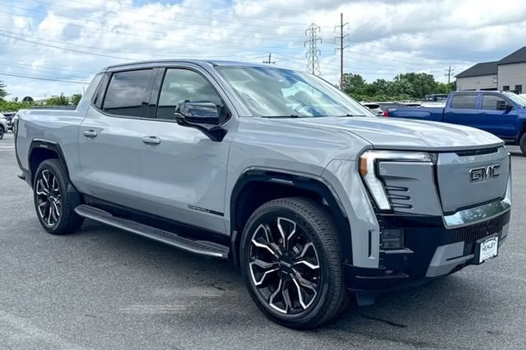 2024 Gmc Sierra Denali photo 1