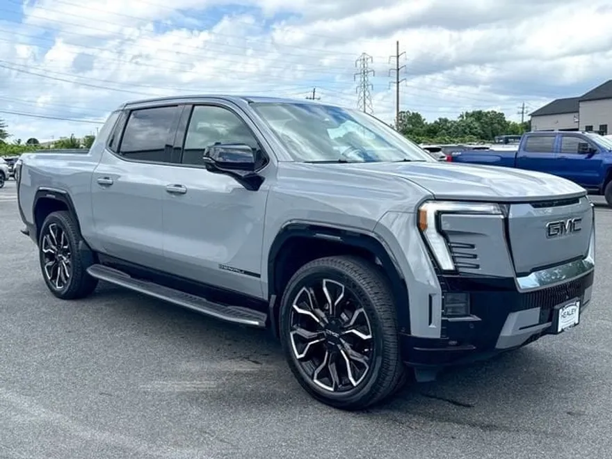 2024 Gmc Sierra Denali photo 1