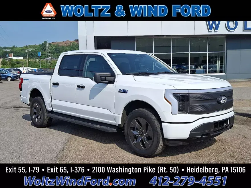 2024 Ford F-150 Lightning XLT photo 1