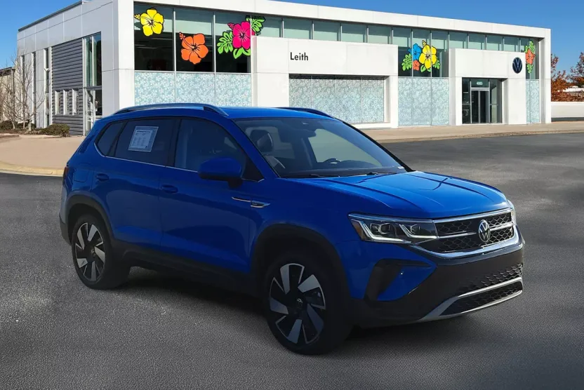 2024 Volkswagen Taos SEL photo 1