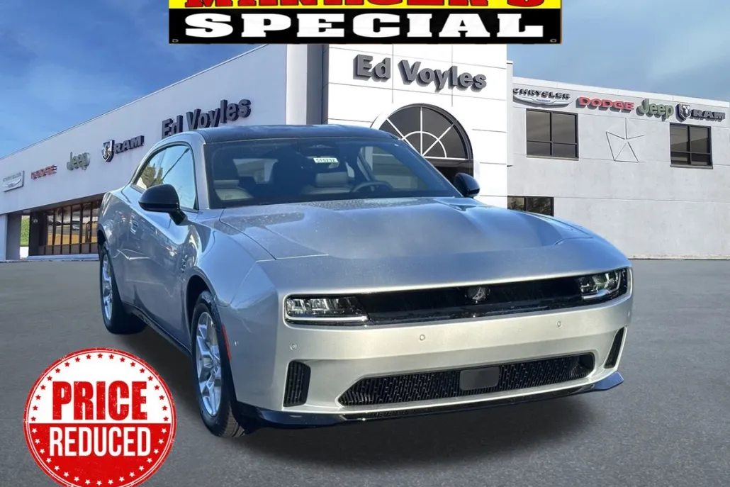 2025 Dodge Charger R/T photo 1