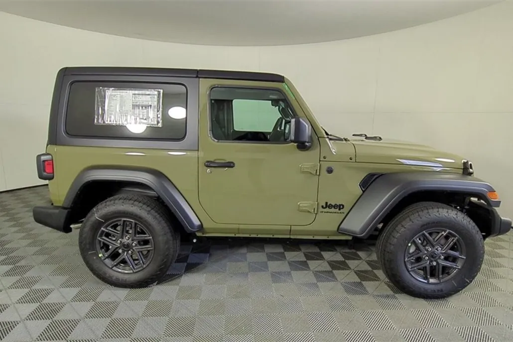 2025 Jeep Wrangler Sport S photo 1