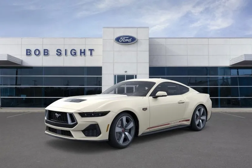 2025 Ford Mustang GT photo 1