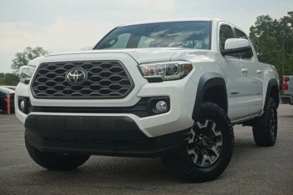2021 Toyota Tacoma 4x4 TRD photo 1