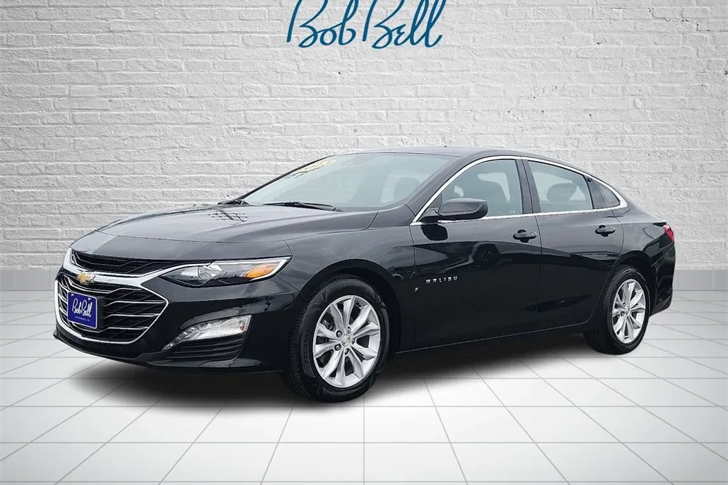 2023 Chevrolet Malibu 1LT photo 1