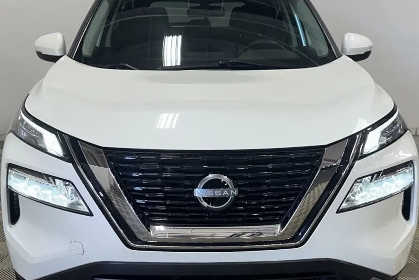 2023 Nissan Rogue SV photo 1