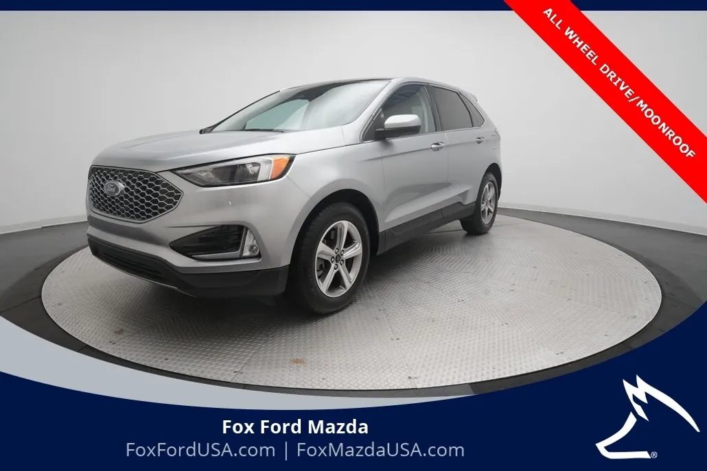 2023 Ford Edge SEL photo 1