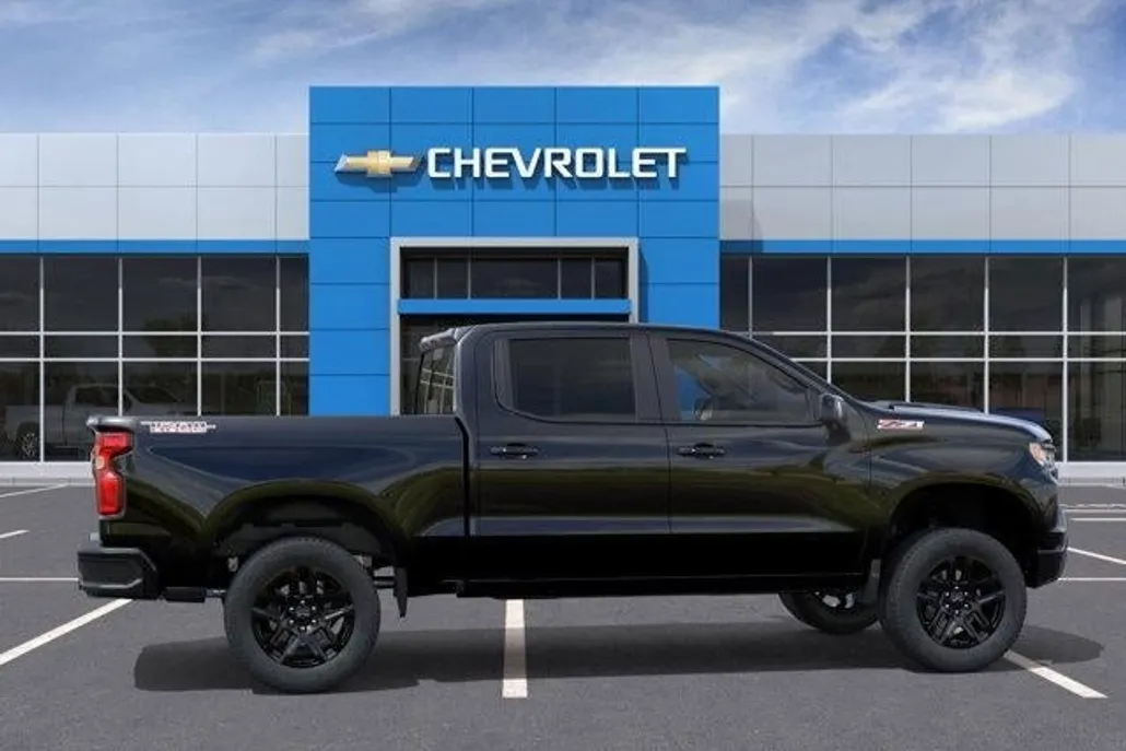 2026 Chevrolet Silverado 1500 LT Trail Boss photo 1