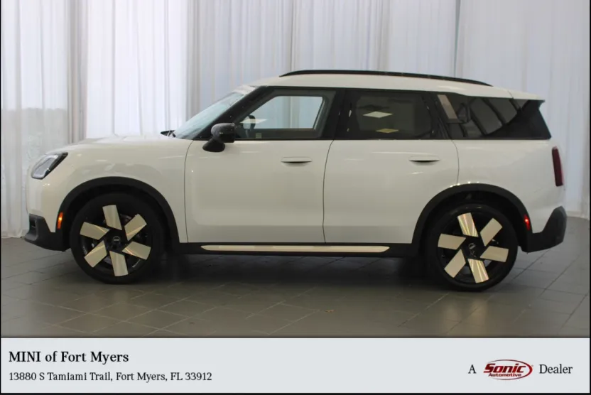 2025 Mini Countryman S photo 1