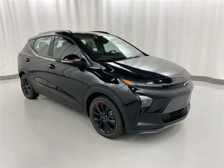 2023 Chevrolet Bolt EUV photo 1