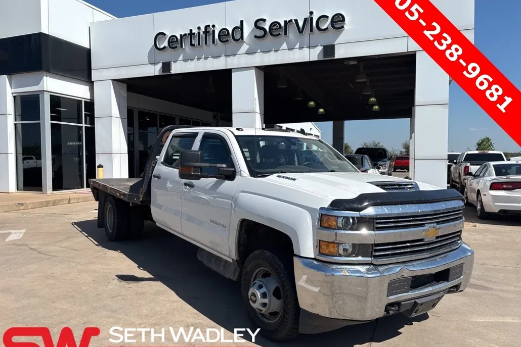 2018 Chevrolet Silverado 3500HD Work Truck photo 1