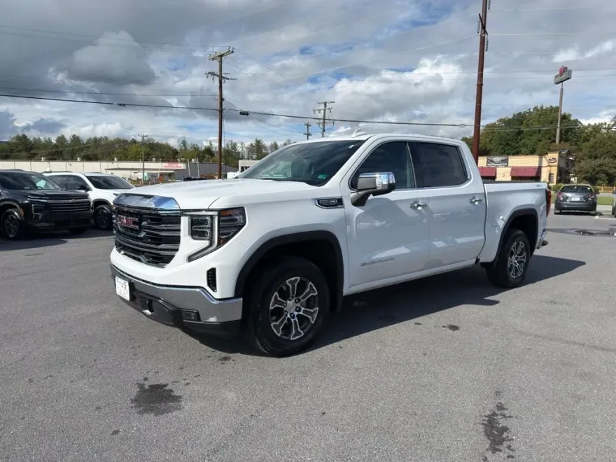 2025 Gmc Sierra 1500 SLT photo 1