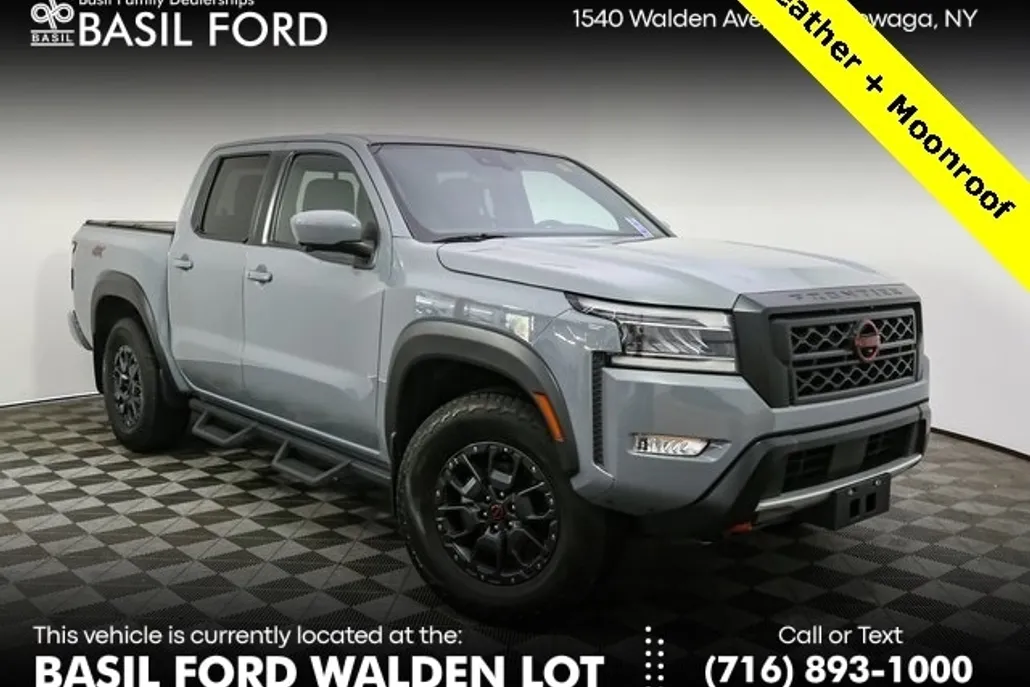 2022 Nissan Frontier PRO-4X photo 1