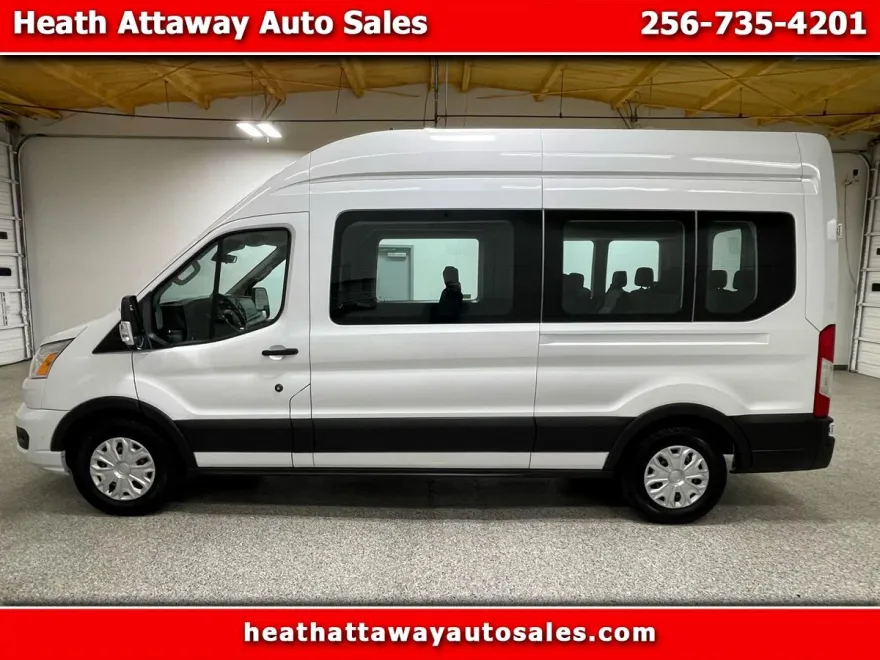 2021 Ford Transit Passenger XLT photo 1